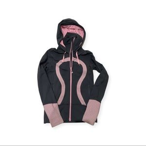 Lululemon size 4 jacket